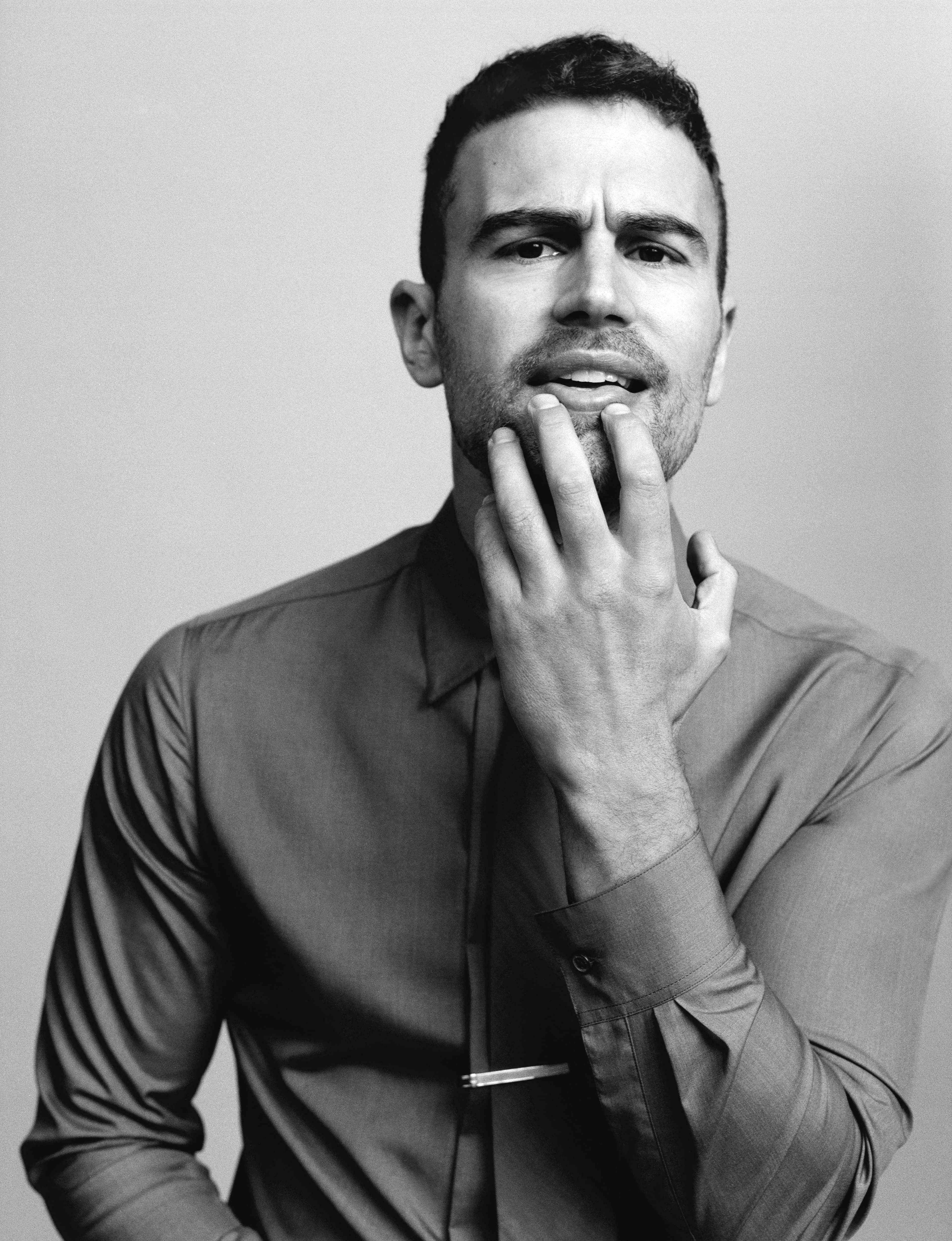 Theo James