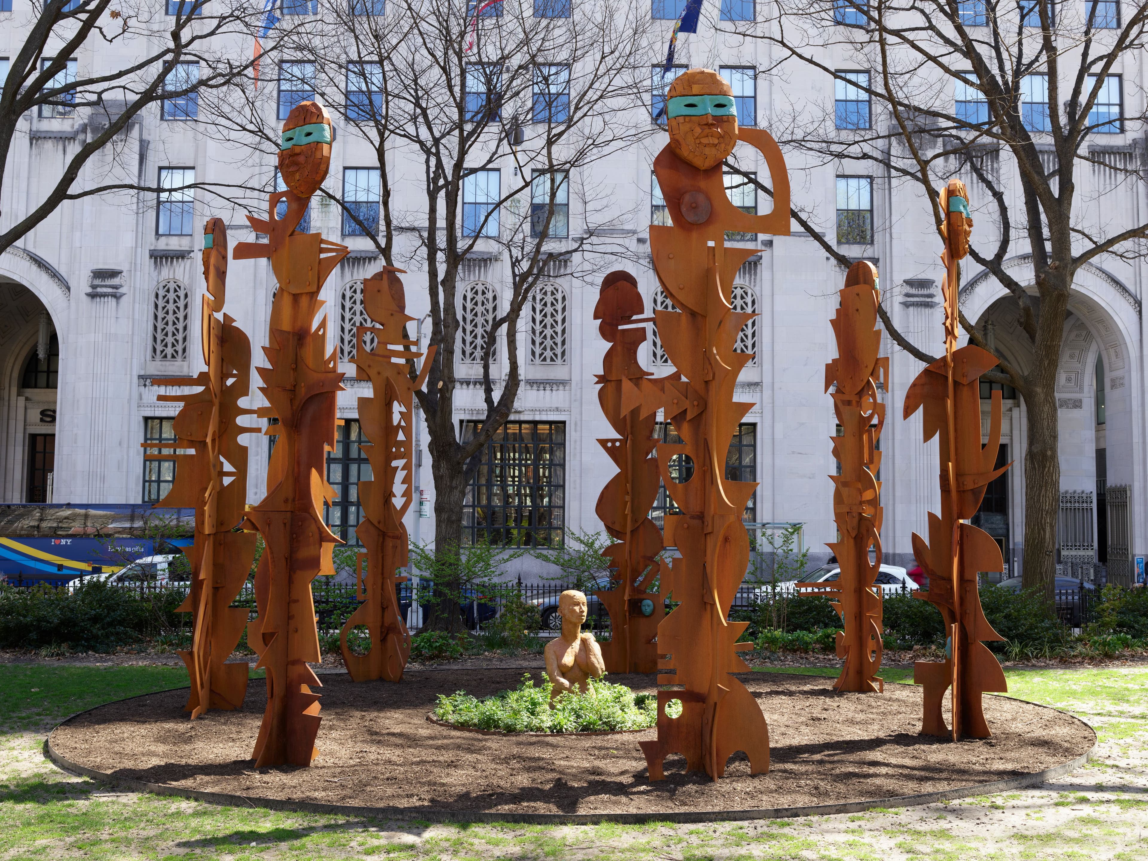 Rose B. Simpson, ,Seed, (2024), in Madison Square Park